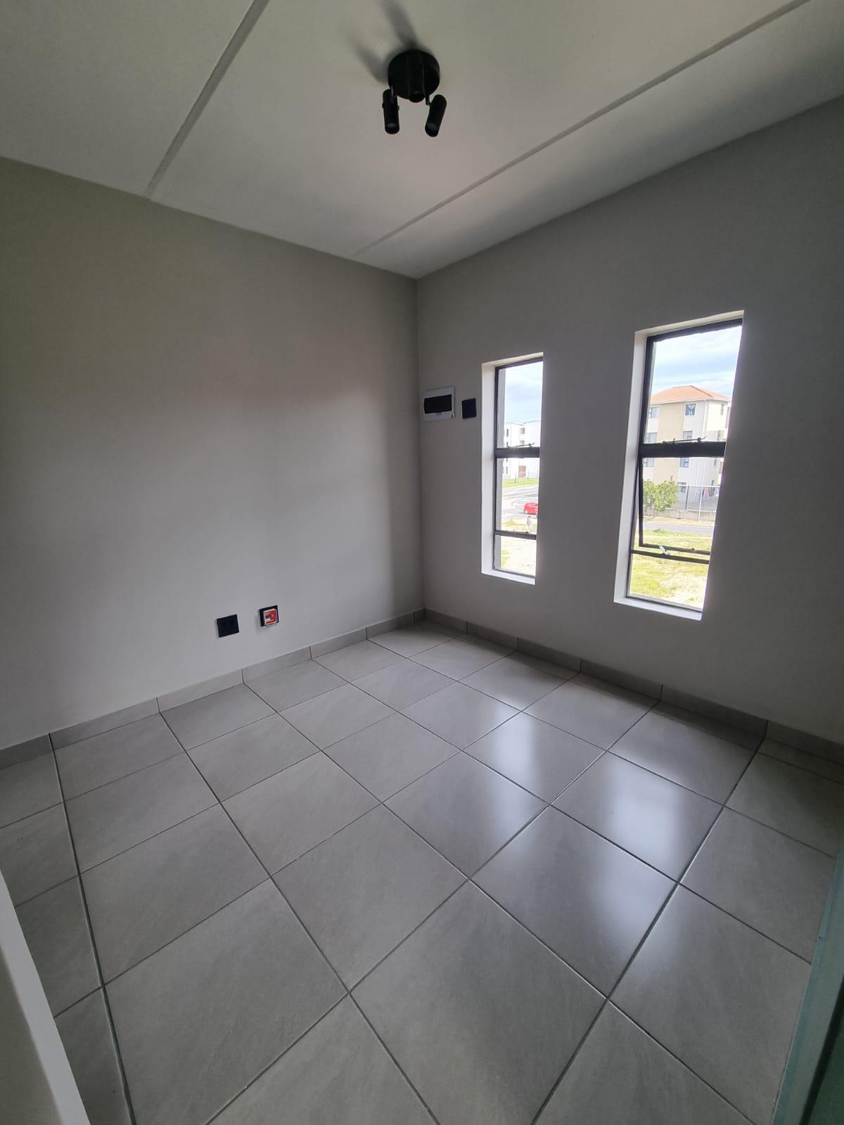 To Let 2 Bedroom Property for Rent in Scottsdene Western Cape